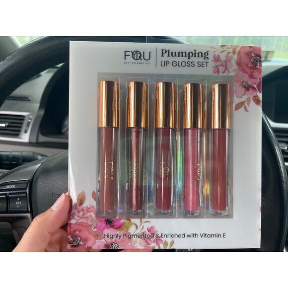 NWT BFY Cosmetics plumping lip gloss - Picture 1 of 3